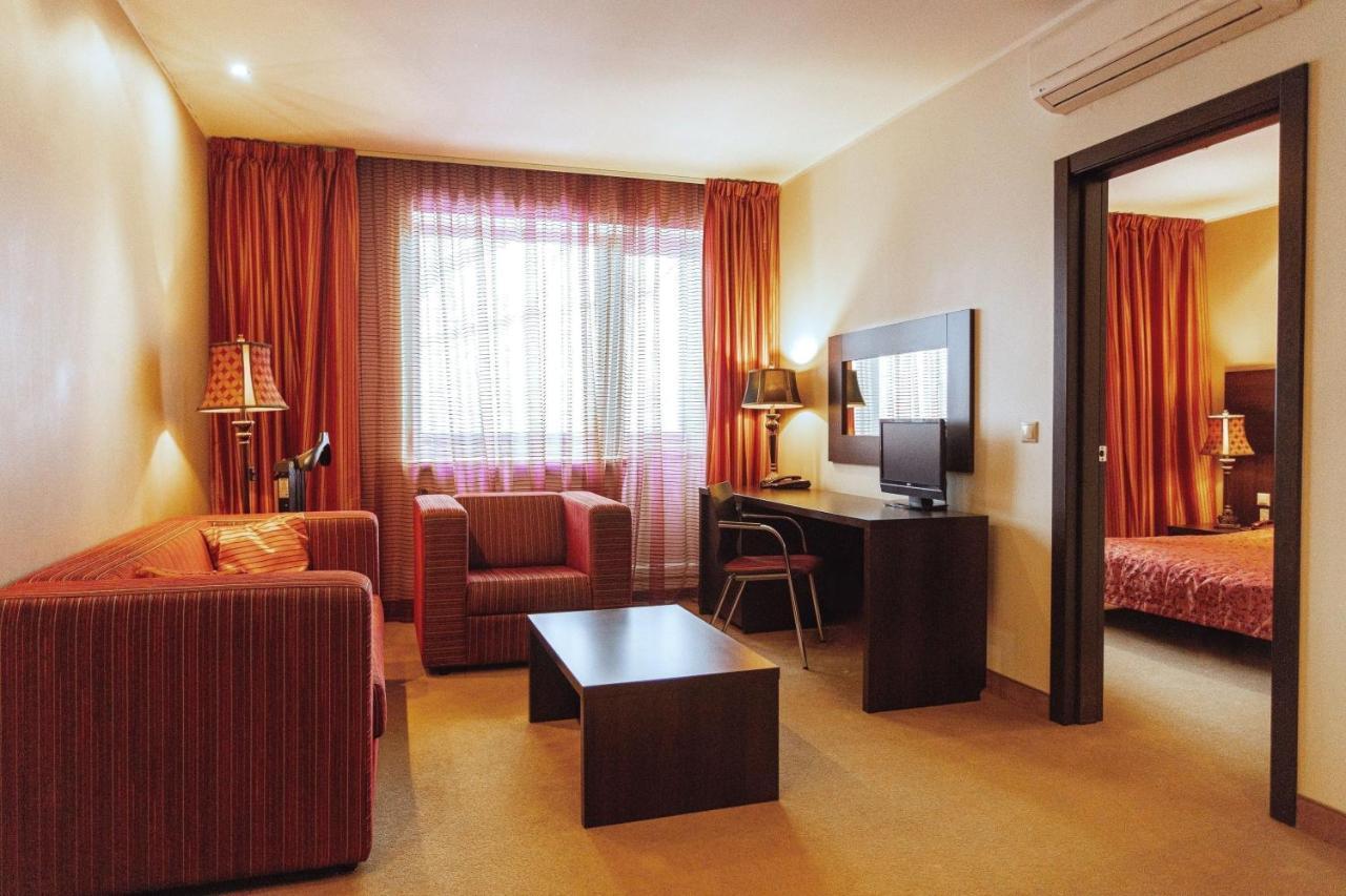 Rixwell Segevold Hotel 斯伽尔达 外观 照片