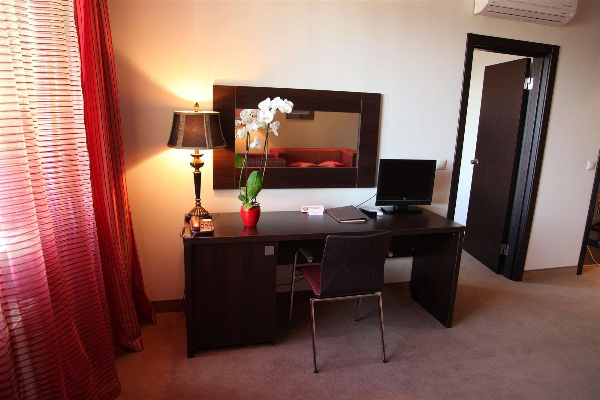 Rixwell Segevold Hotel 斯伽尔达 外观 照片